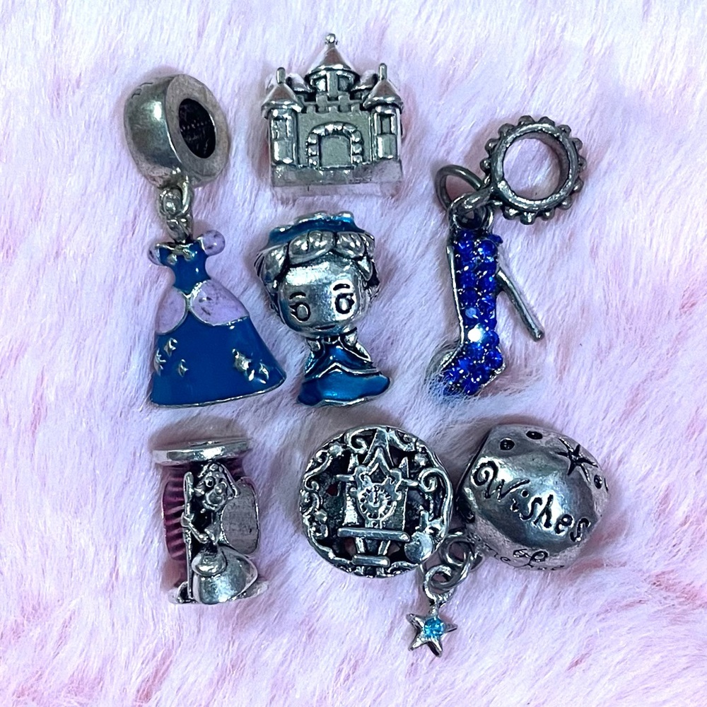 7 PC Disney Cinderella Magical Moments Dangle Charm Bundle Set /Not Pandora